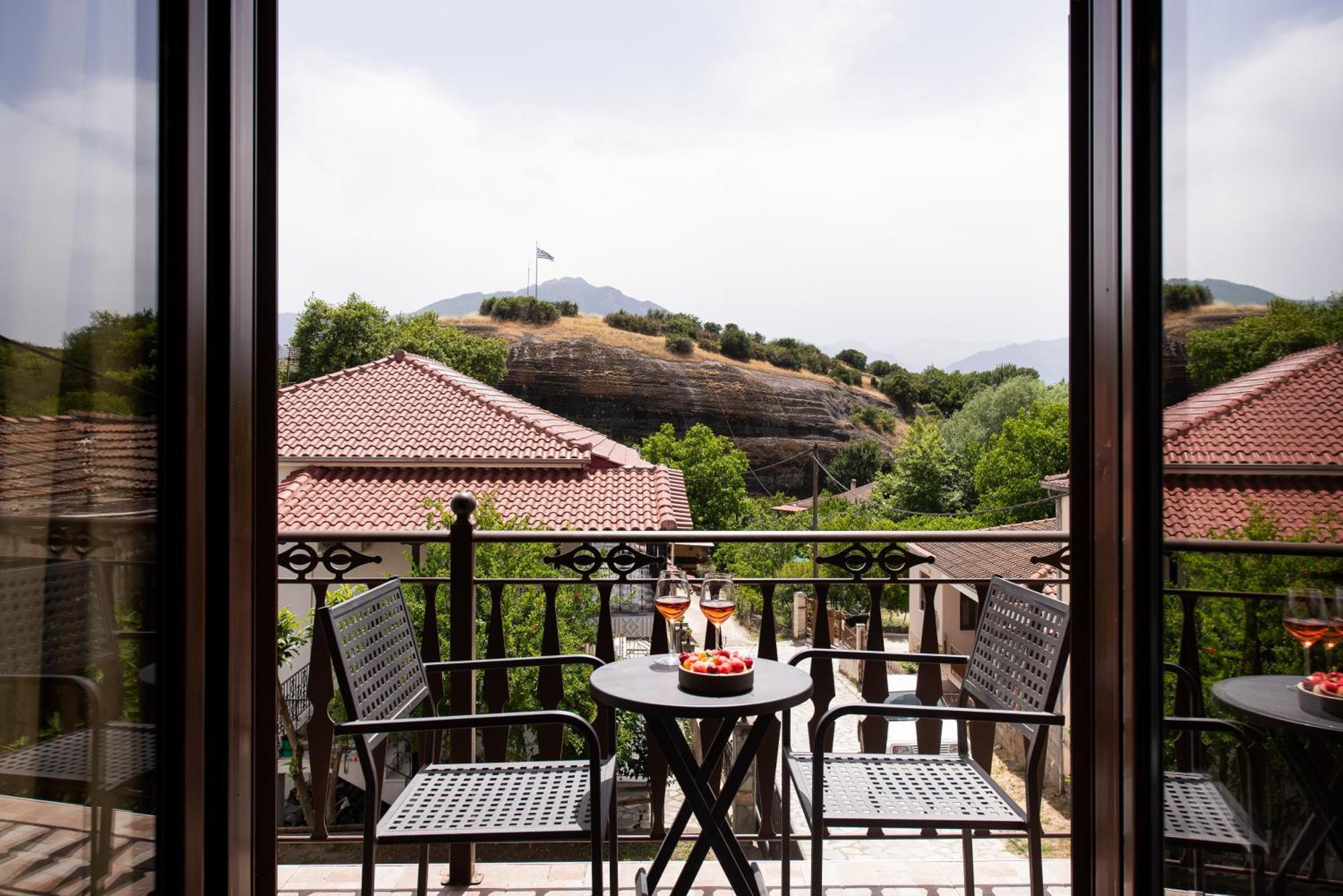 קאלאבאקה Tsikeli Boutique Hotel Meteora - Adults Friendly מראה חיצוני תמונה